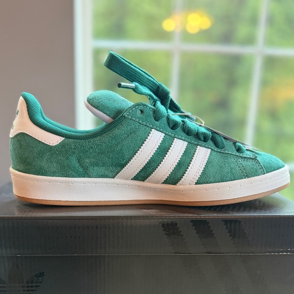 NIB Adidas Campus ADV Green Suede Gum Sole Sneakers Unisex Women’s 9 / Men’s 8 - Picture 2 of 12